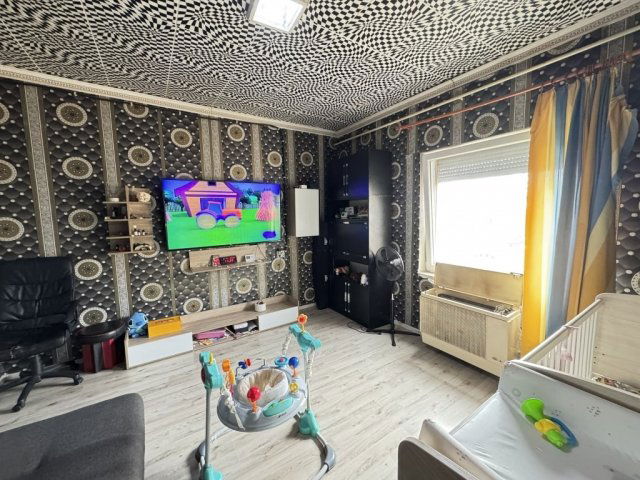 Eladó családi ház, Pélyen 8.9 M Ft, 2 szobás