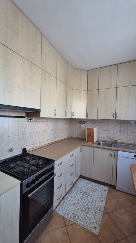 Kiadó panellakás, albérlet, Győrött 200 E Ft / hó