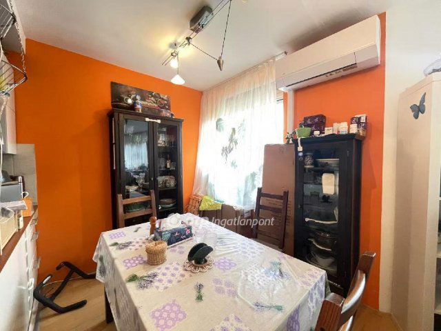 Eladó téglalakás, Budapesten, IX. kerületben 110 M Ft, 2 szobás