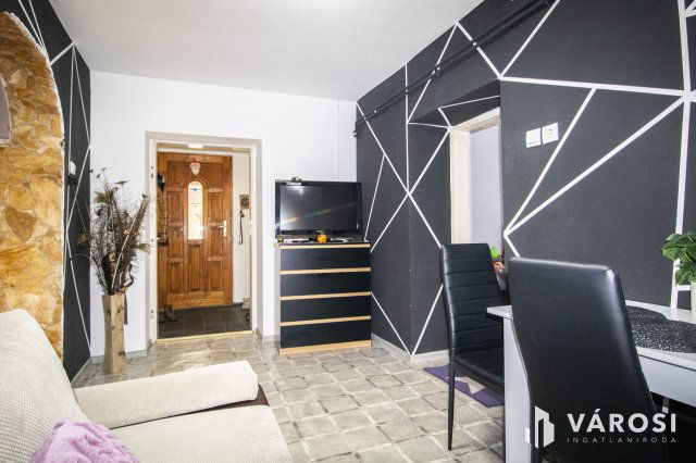 Eladó családi ház, Mezőkovácsházán 8.9 M Ft, 2 szobás