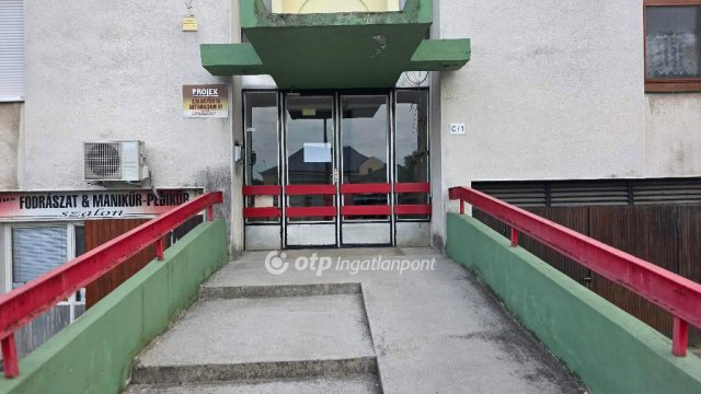 Eladó téglalakás, Püspökladányban 34.9 M Ft, 2 szobás