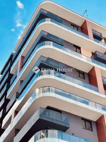 Eladó téglalakás, Budapesten, III. kerületben 117 M Ft, 2 szobás