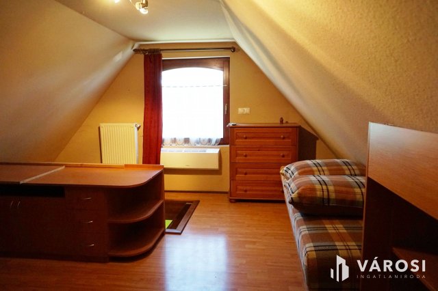 Kiadó családi ház, albérlet, Gyálon 150 E Ft / hó, 2 szobás