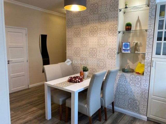 Eladó téglalakás, Kecskeméten 79 M Ft, 3 szobás