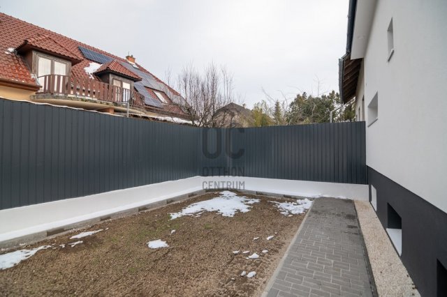 Eladó ikerház, Budapesten, XVIII. kerületben 149.9 M Ft, 4 szobás