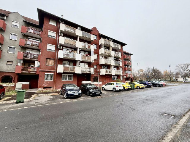 Eladó téglalakás, Budapesten, XV. kerületben 52 M Ft, 1 szobás