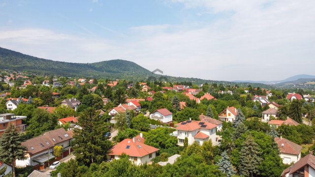 Eladó telek, Budapesten, III. kerületben 159 M Ft