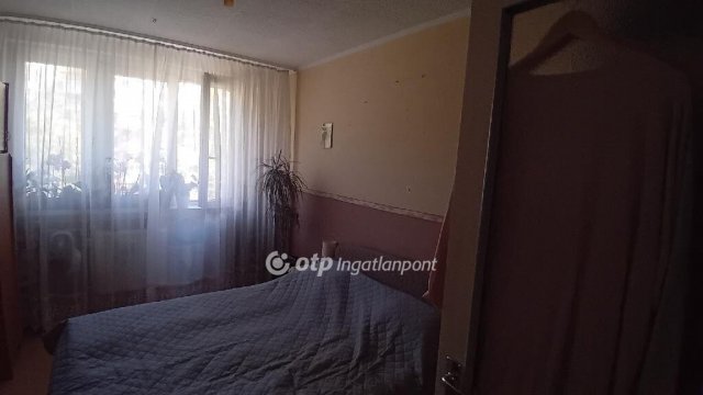 Eladó panellakás, Budaörsön 69.9 M Ft, 2 szobás