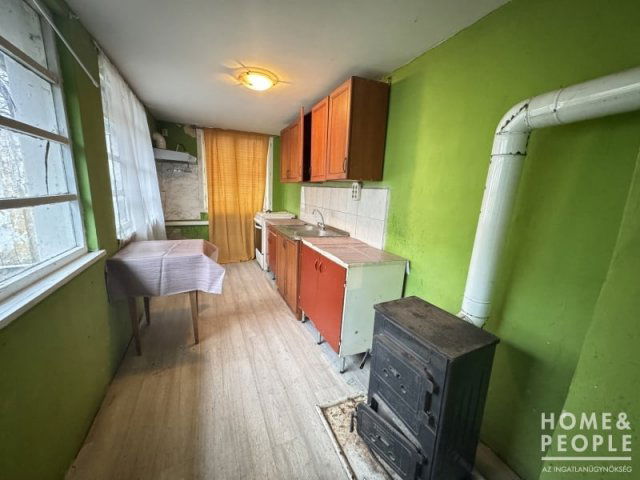 Eladó családi ház, Hódmezővásárhelyen 26.5 M Ft, 2+1 szobás