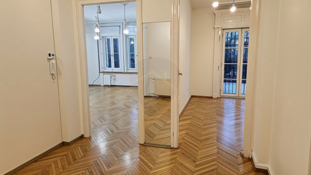 Kiadó ipari ingatlan, Budapesten, I. kerületben 550 E Ft / hó