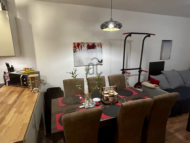 Eladó téglalakás, Budapesten, XV. kerületben, Hubay Jenő téren