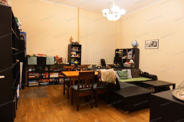 Eladó téglalakás, Győrött 59.85 M Ft, 2 szobás