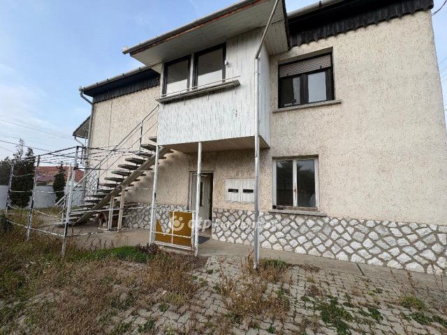 Eladó családi ház, Mezőkövesden 28 M Ft, 4 szobás