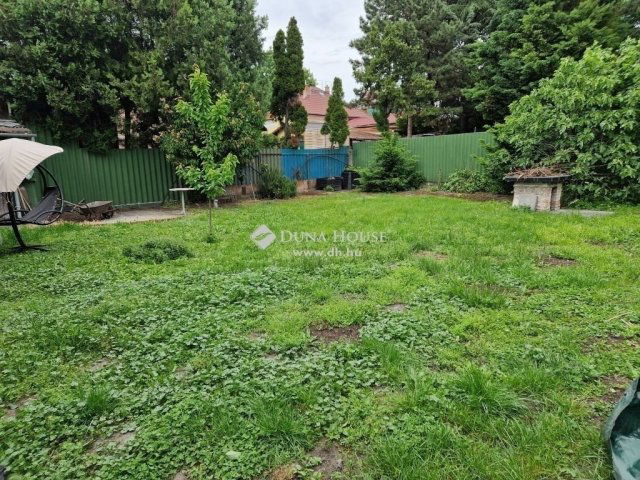 Eladó téglalakás, Budapesten, XVIII. kerületben 54.999 M Ft