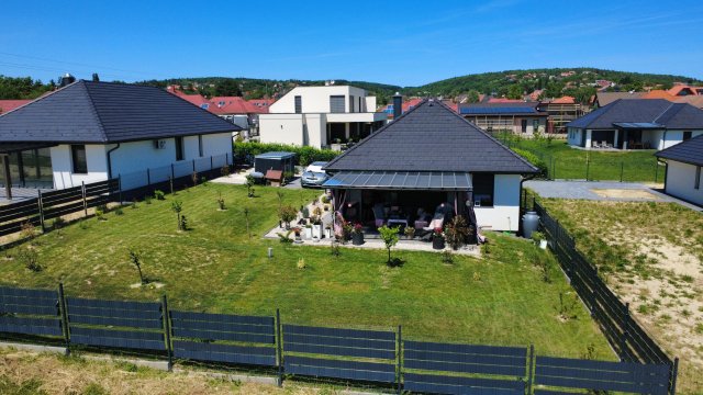 Eladó családi ház, Cserszegtomajon 135 M Ft, 2+1 szobás
