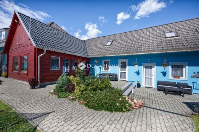 Eladó családi ház, Egerszalókon 390 M Ft, 18 szobás