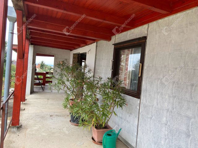Eladó családi ház, Győrújbaráton 44.5 M Ft, 3 szobás
