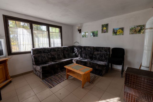 Eladó családi ház, Székesfehérvárott 19.9 M Ft, 1 szobás