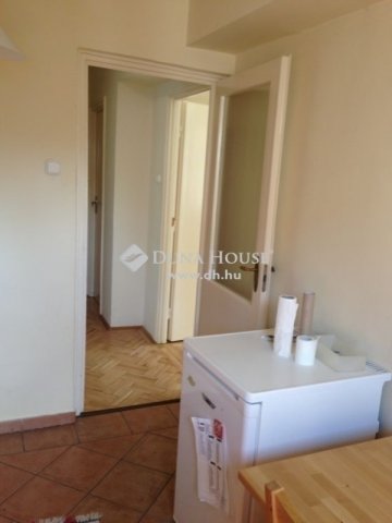 Eladó téglalakás, Budapesten, XII. kerületben 93 M Ft, 2 szobás