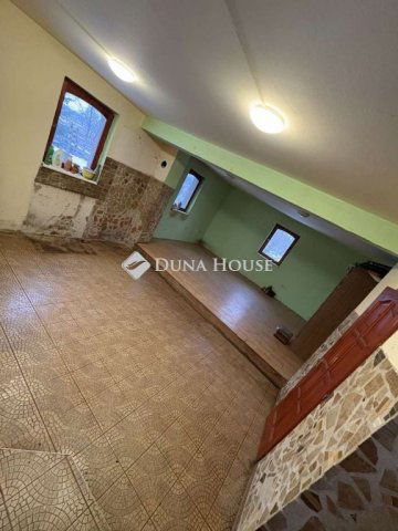 Eladó családi ház, Nagykátán, Szőlő utcában 14.9 M Ft