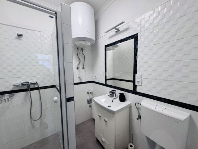 Eladó téglalakás, Harkányban 38 M Ft, 2 szobás