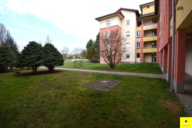 Eladó téglalakás, Bükön 48 M Ft, 2 szobás
