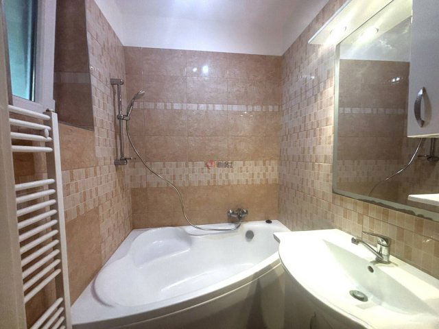 Kiadó téglalakás, albérlet, Szegeden, Arany János utcában