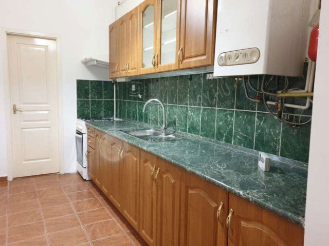 Kiadó téglalakás, albérlet, XV. kerületben, Bánk utcában