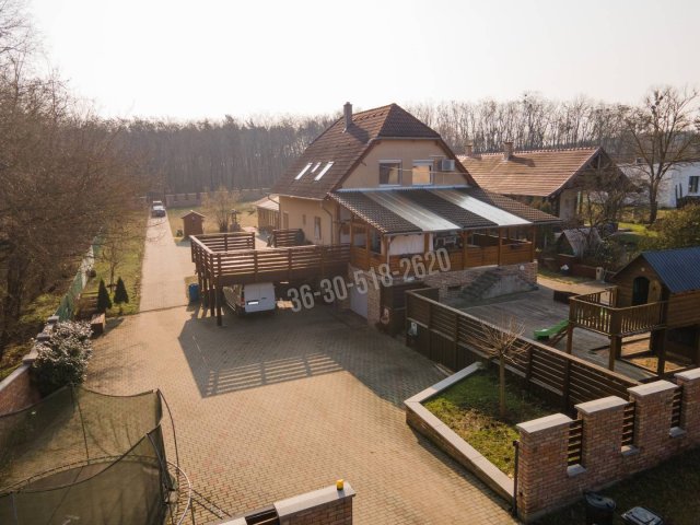 Eladó családi ház, Csesztvén 99.99 M Ft, 5 szobás