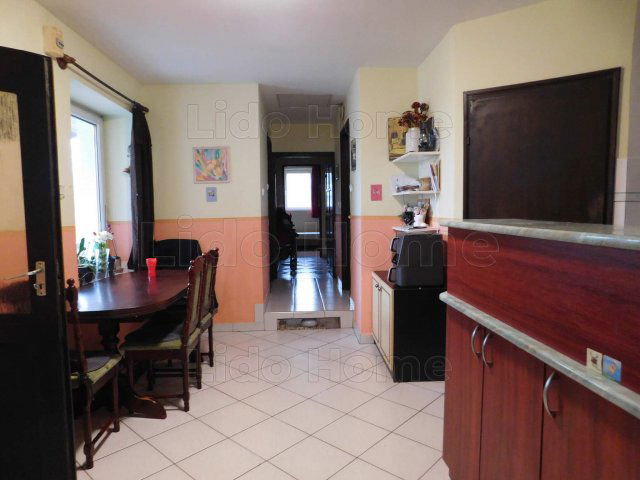 Eladó családi ház, Kálozon 51.999 M Ft, 5 szobás