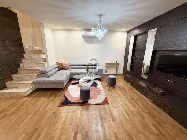 Kiadó téglalakás, albérlet, Debrecenben 400 E Ft / hó, 3 szobás