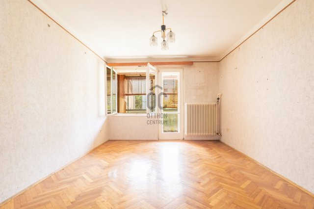 Eladó sorház, Dunakeszin 87 M Ft, 4 szobás / költözzbe.hu