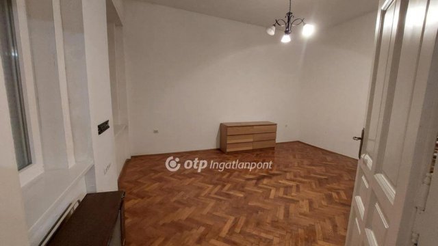 Eladó téglalakás, Budapesten, IX. kerületben 91.2 M Ft, 2 szobás