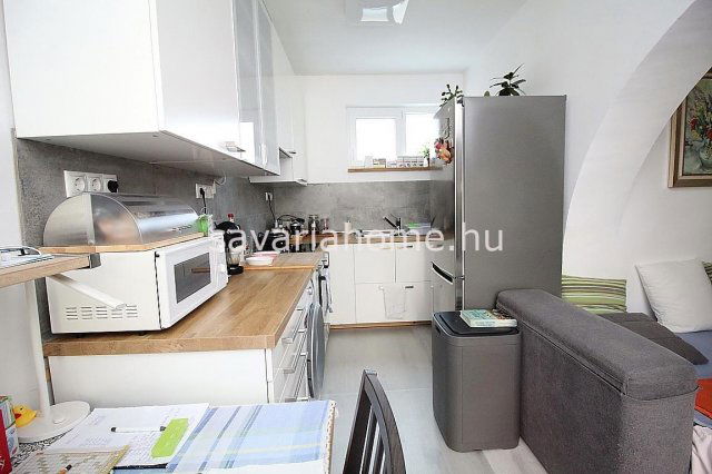 Eladó téglalakás, Szombathelyen 55 M Ft, 3 szobás