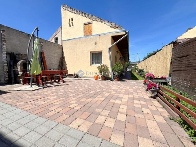Eladó családi ház, Budapesten, XX. kerületben 84.99 M Ft