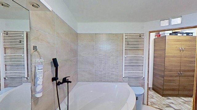 Eladó családi ház, Balatonfőkajáron 95 M Ft, 3 szobás
