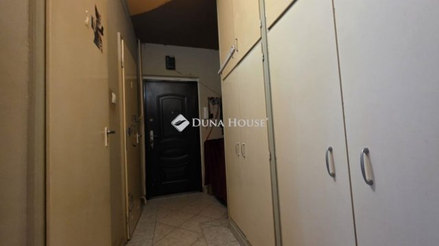 Eladó panellakás, Szombathelyen 35 M Ft, 2 szobás