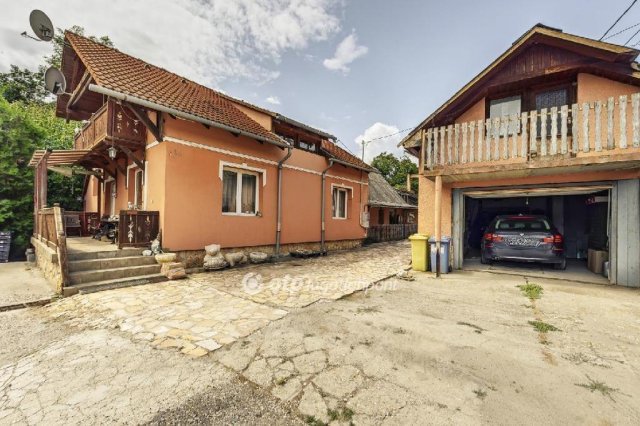 Eladó családi ház, Miskolcon 79 M Ft, 4+1 szobás