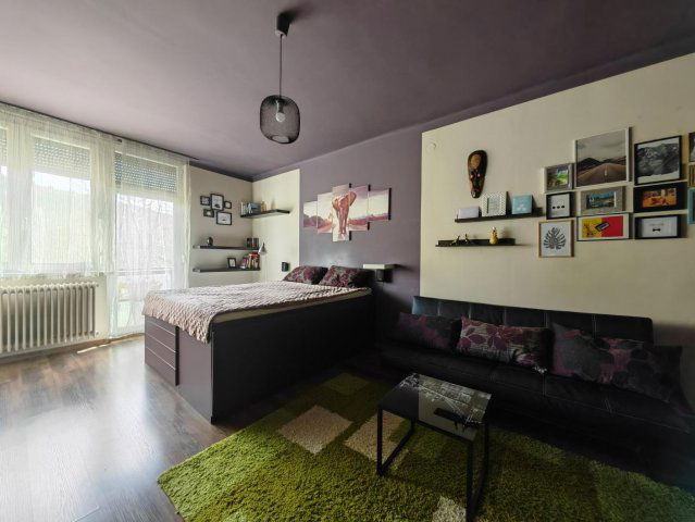 Kiadó téglalakás, albérlet, Tatabányán 150 E Ft / hó