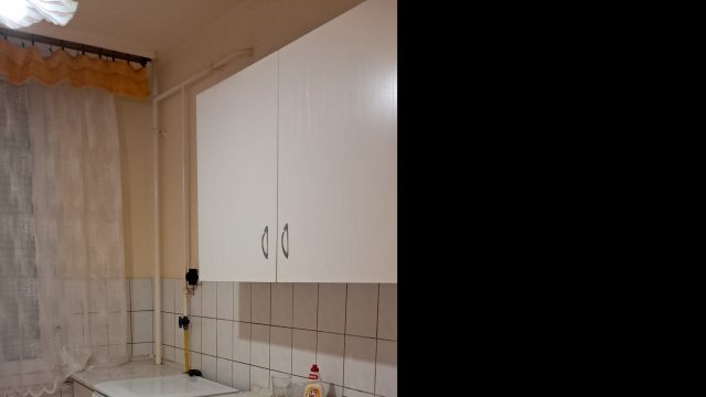 Eladó téglalakás, Szolnokon 42.9 M Ft, 3 szobás