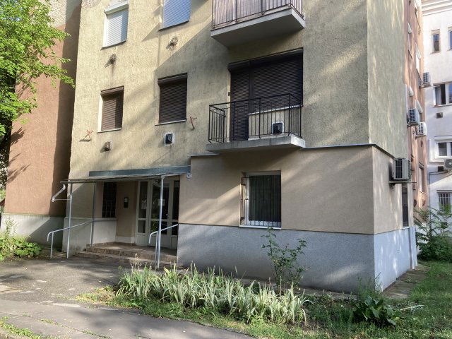 Eladó téglalakás, Miskolcon 22.5 M Ft, 1+1 szobás