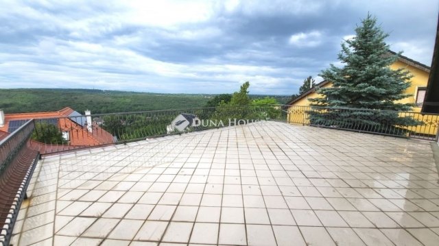 Eladó családi ház, Érden 154 M Ft, 6 szobás