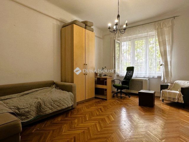 Eladó téglalakás, Budapesten, XIV. kerületben 52 M Ft, 1 szobás
