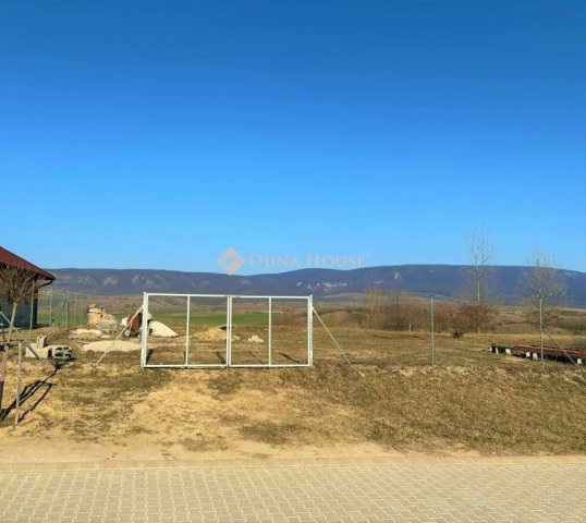 Eladó telek, Leányváron 28 M Ft / költözzbe.hu