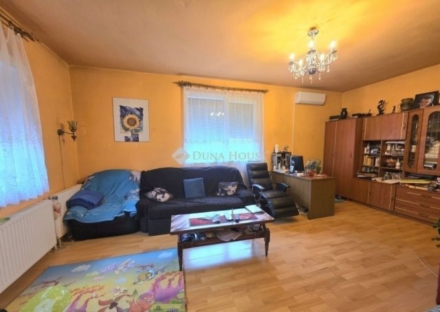 Eladó családi ház, Gyömrőn 92 M Ft, 4 szobás