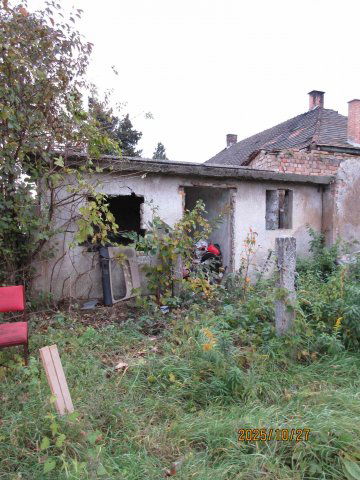 Eladó téglalakás, Tatabányán, Hegy utcában 0.75 M Ft, 1 szobás