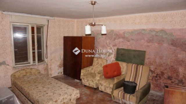 Eladó családi ház, Nagypálin 9.9 M Ft, 2 szobás