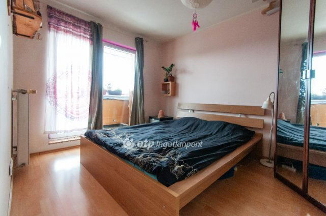 Eladó téglalakás, Budapesten, VIII. kerületben 64.9 M Ft