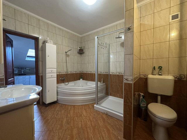 Eladó sorház, Kazincbarcikán 69 M Ft, 1+3 szobás