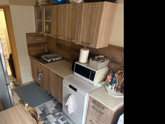 Eladó téglalakás, Komlón 26.2 M Ft, 2 szobás